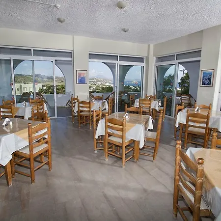 Hermes Hotel 3*